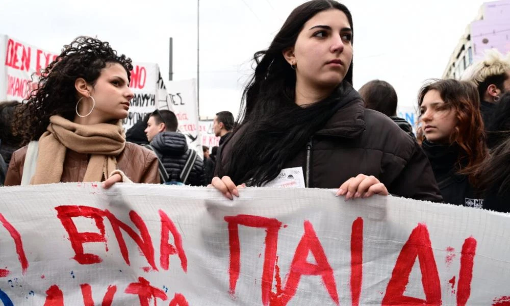 Τέμπη: Στους δρόμους μαθητές, φοιτητές και εκπαιδευτικοί στην Αθήνα και σε πολλές πόλεις